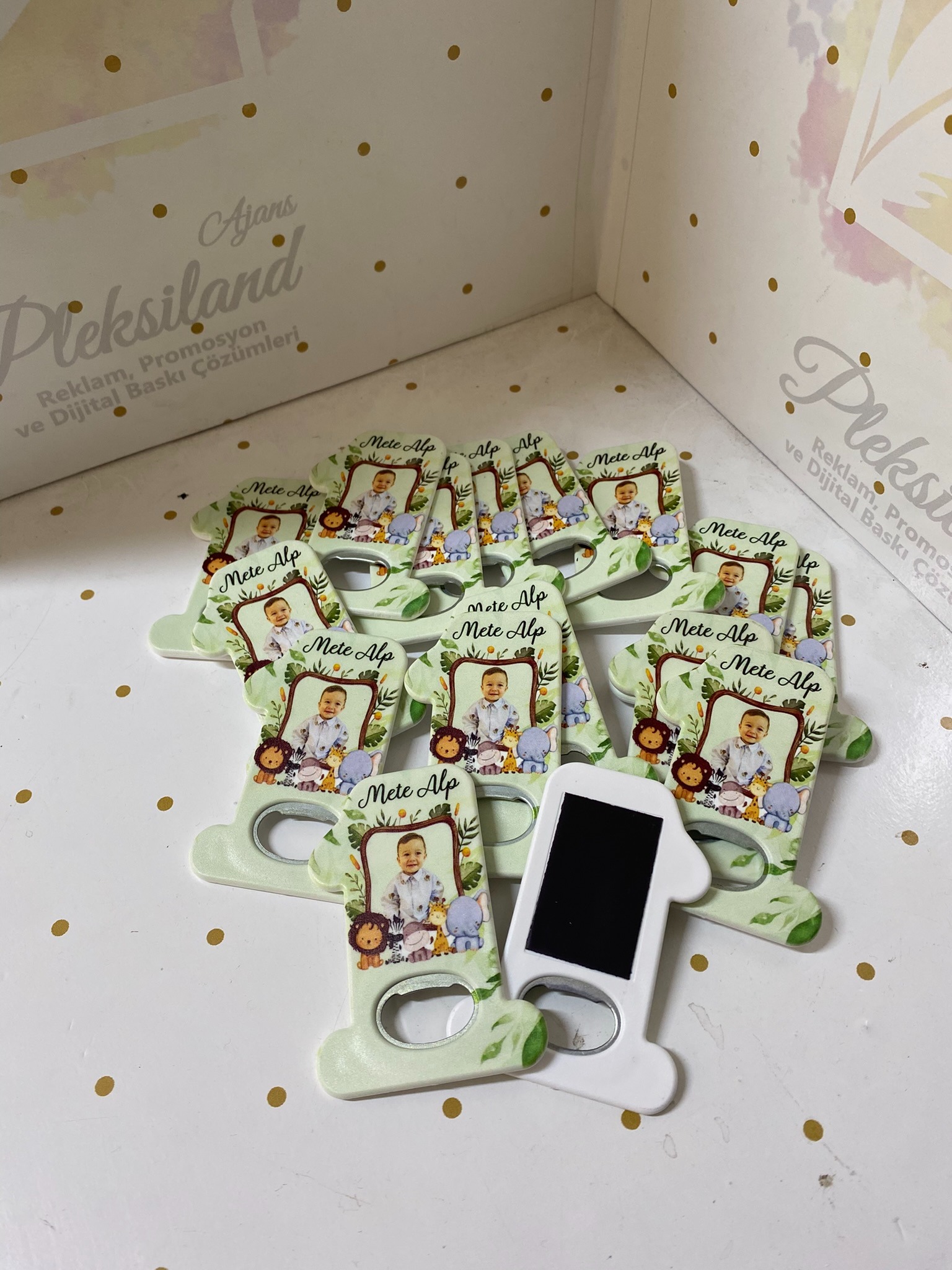 1 Yaş Açacak Magnet 25 Adet 