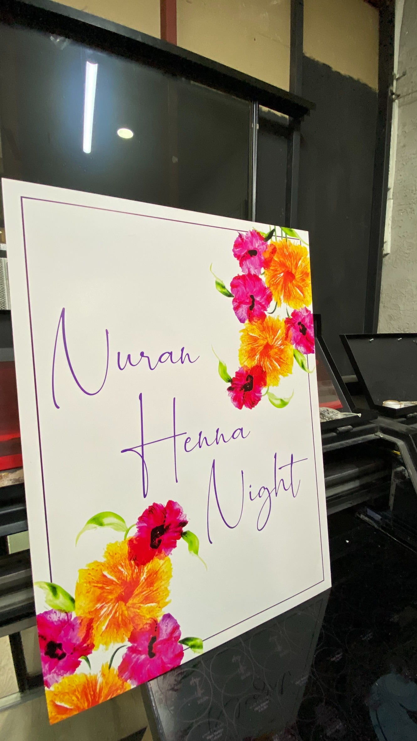 Ahşap Kapı Karşılama Panosu - Kına