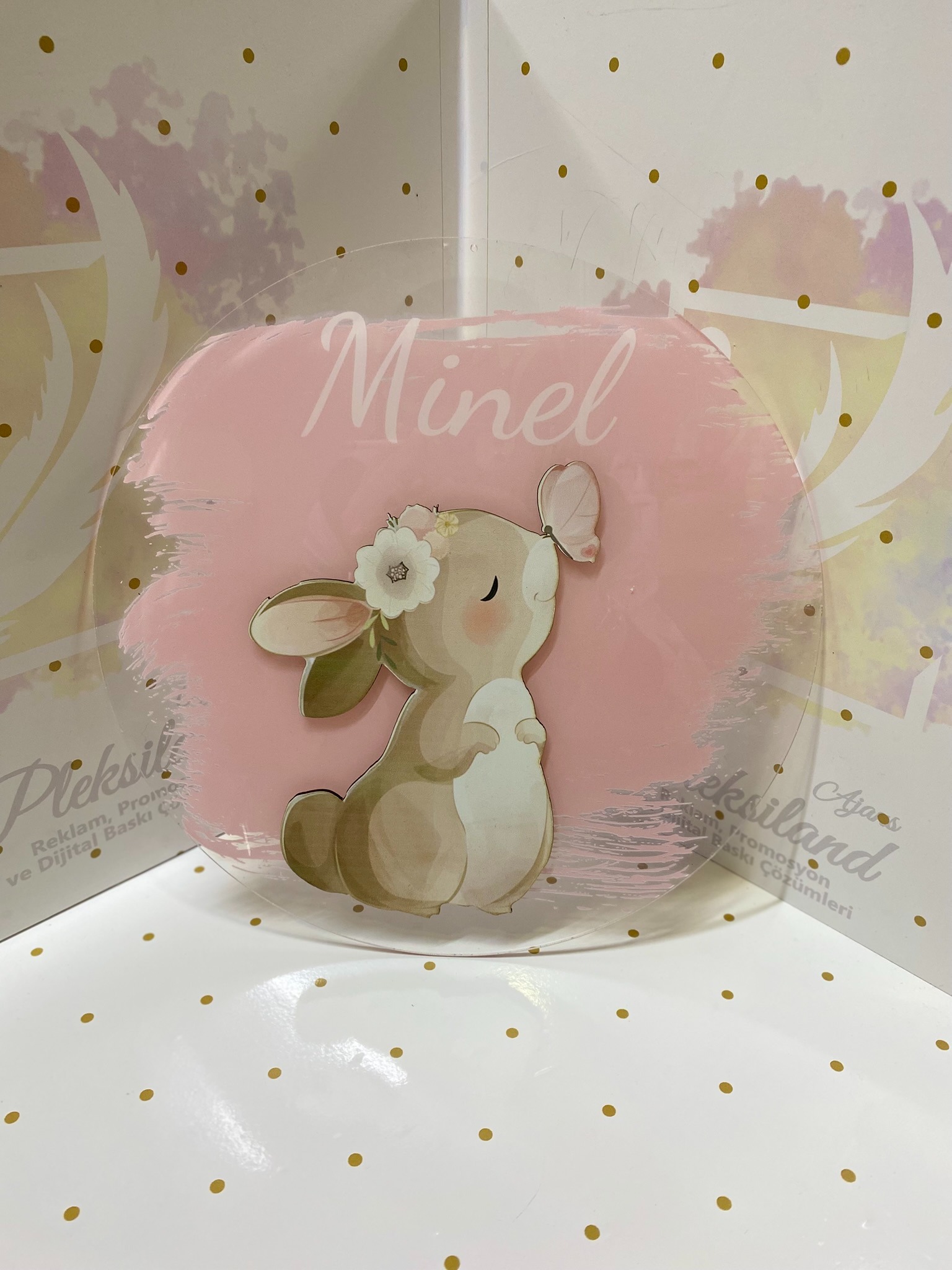 Tavşan Pleksi Kapı Süsü