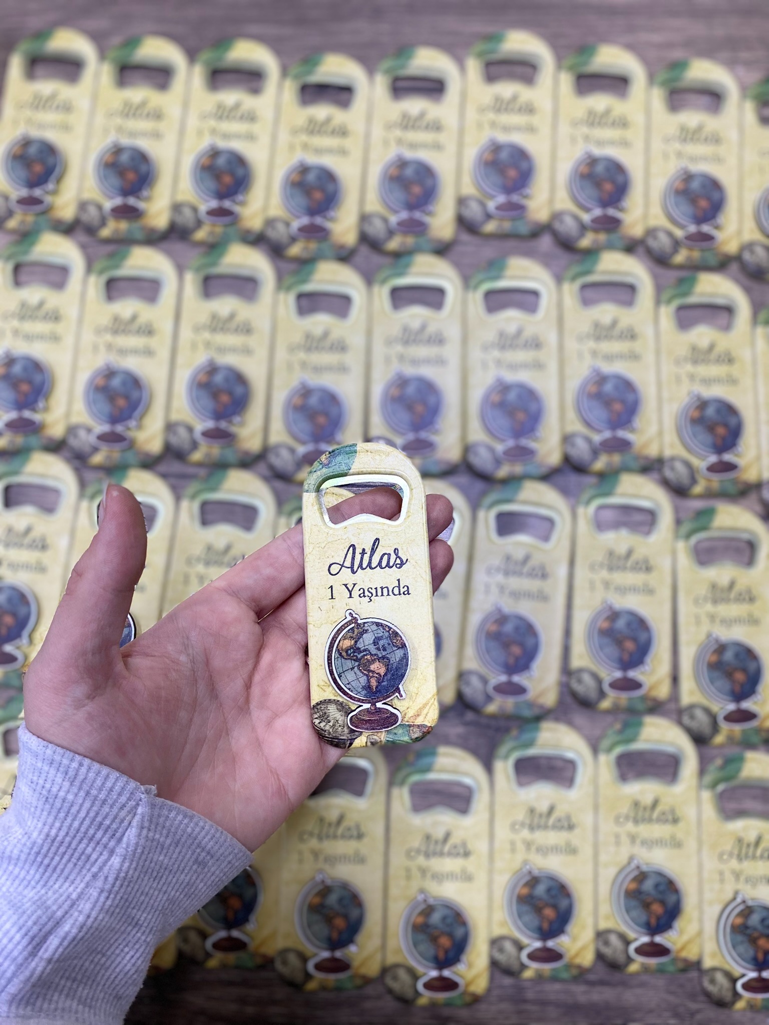 Ahşap Figürlü Oval Magnet Açacak 25 Adet