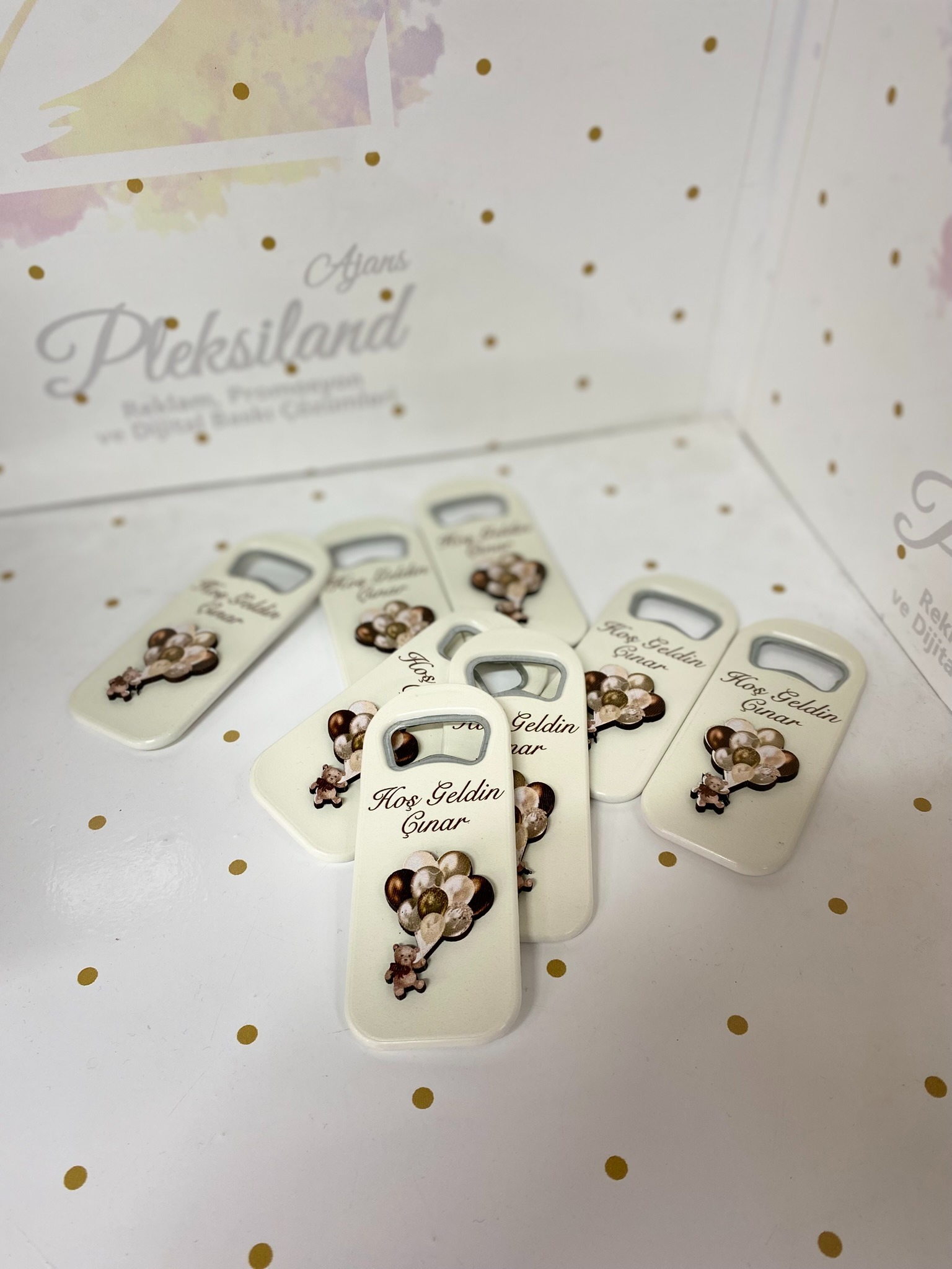 Ahşap Figürlü Oval Magnet Açacak 25 Adet