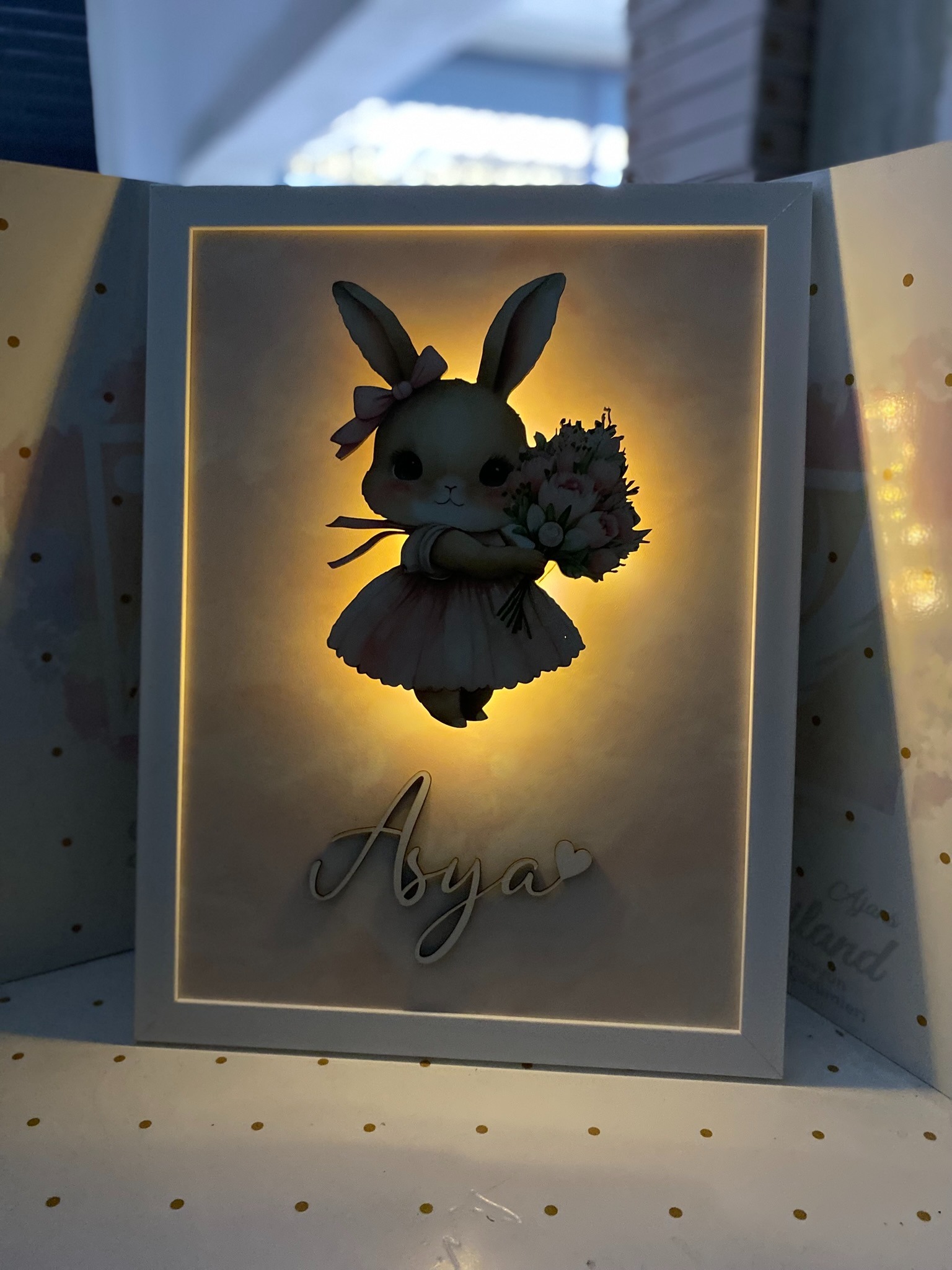 Tavşan Işıklı Çerçeve Kapı Süsü 