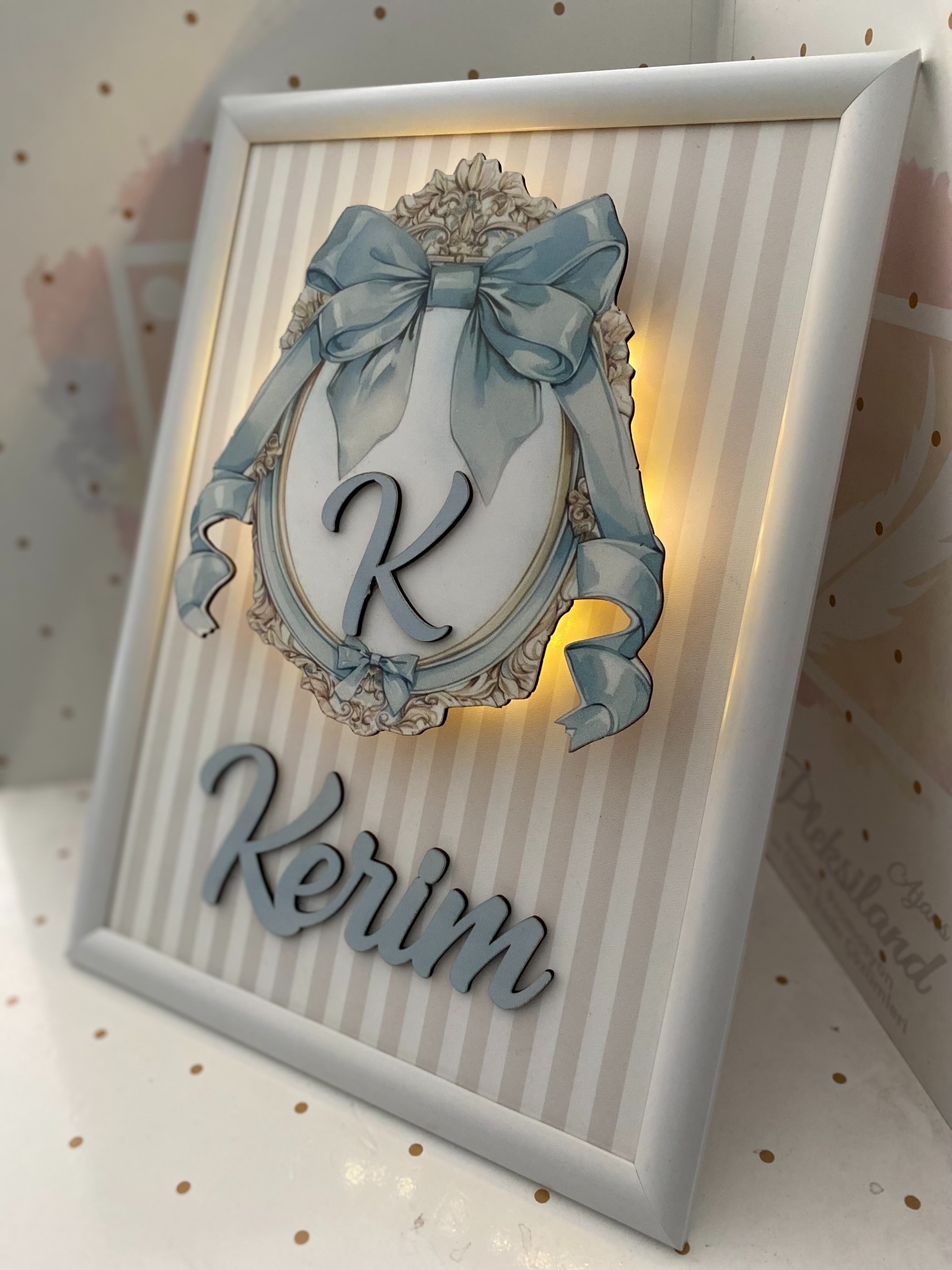 Kurdele Işıklı Çerçeve Kapı Süsü