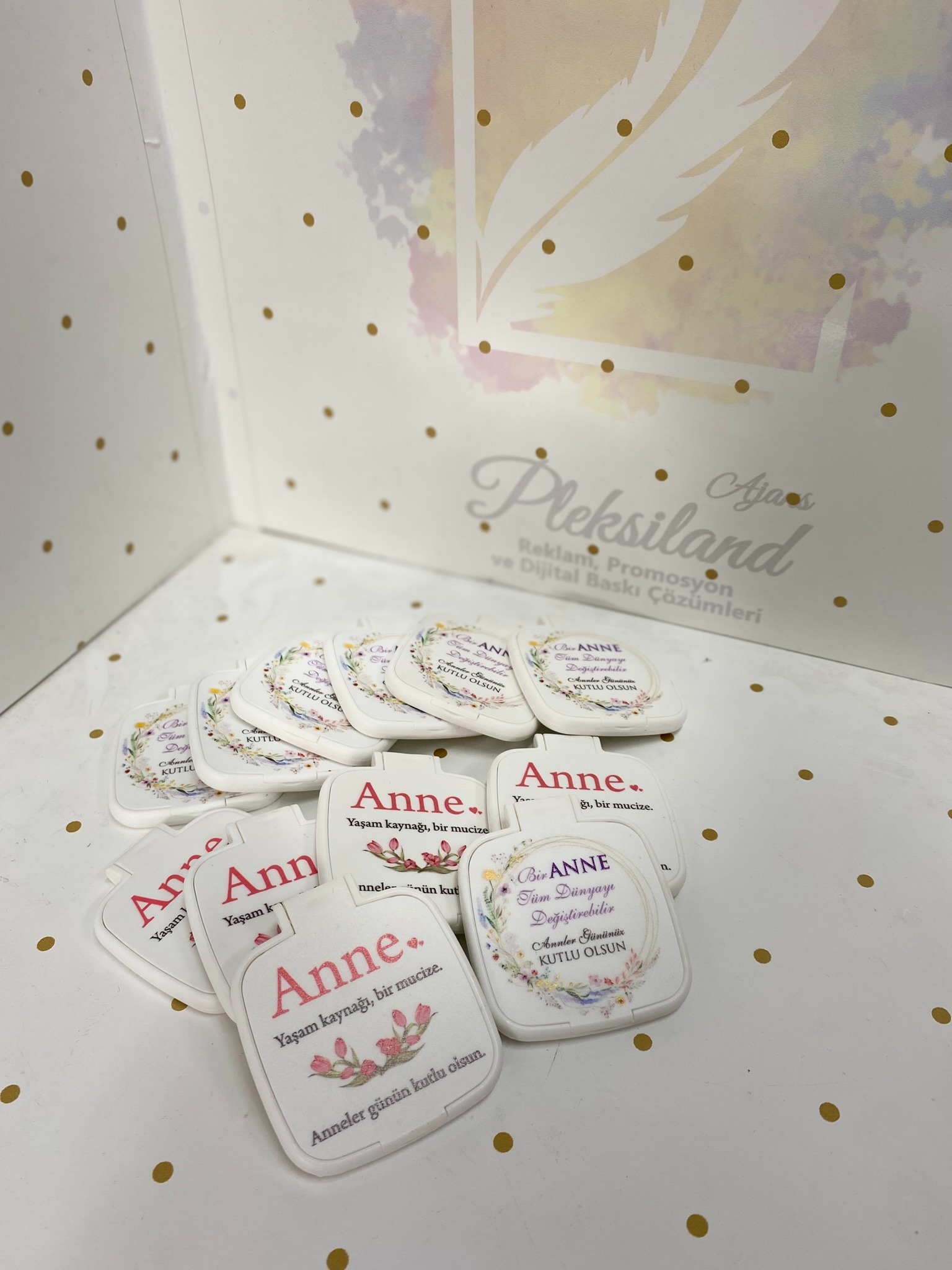 Anneler Günü Kapaklı Ayna 25 Adet