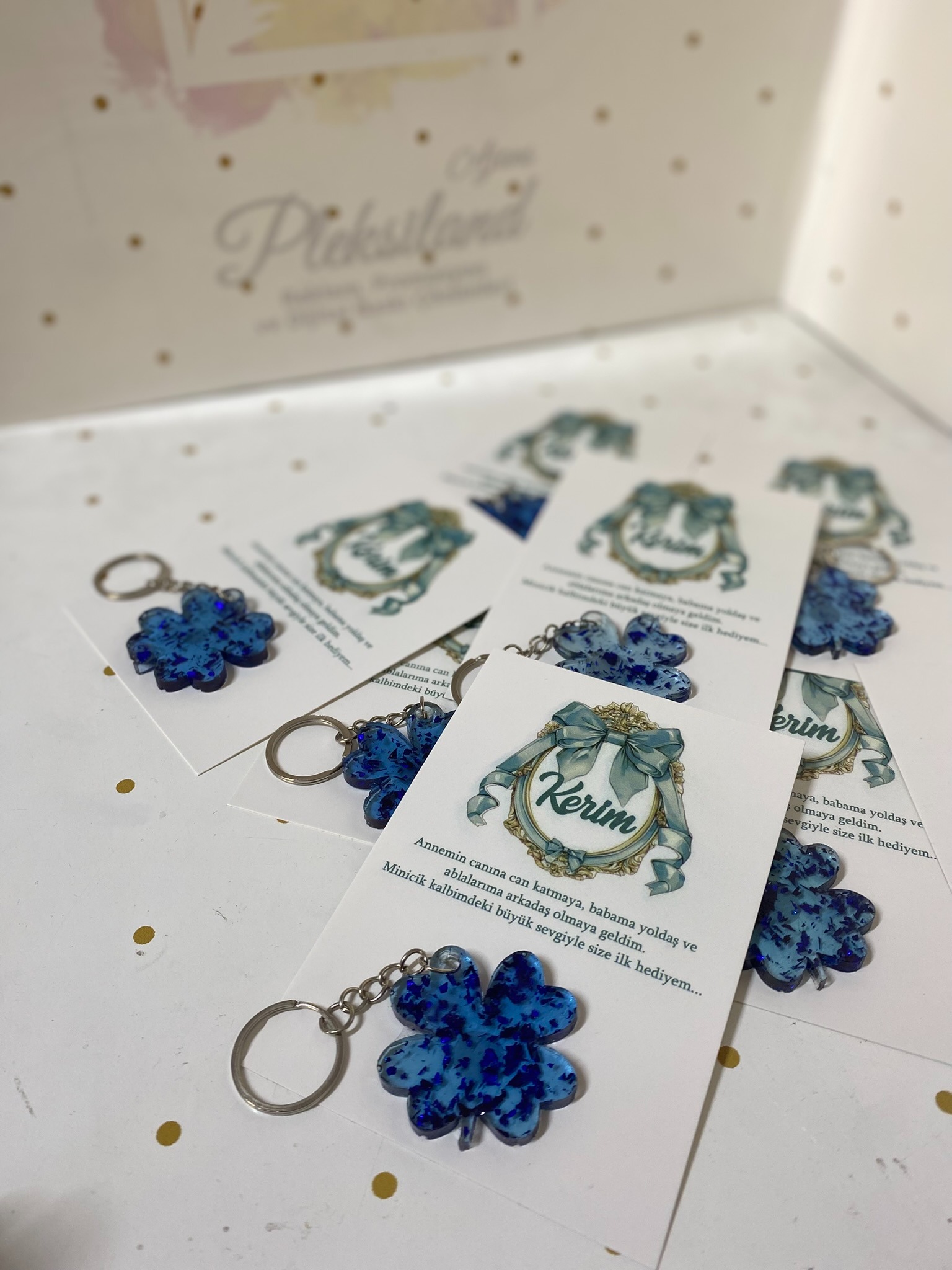 Mavi Yonca Epoksi Anahtarlık Kartlı  - 25 Adet 