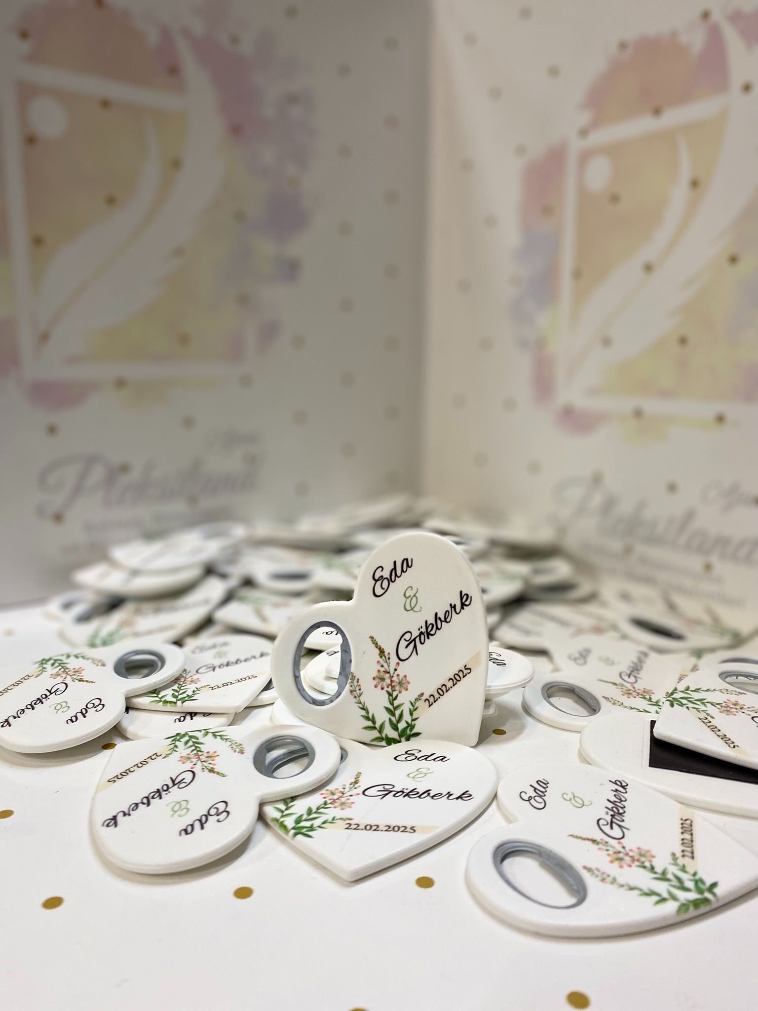 Kalp Nişan Tasarımlı Magnetli Açacak 25 Adet