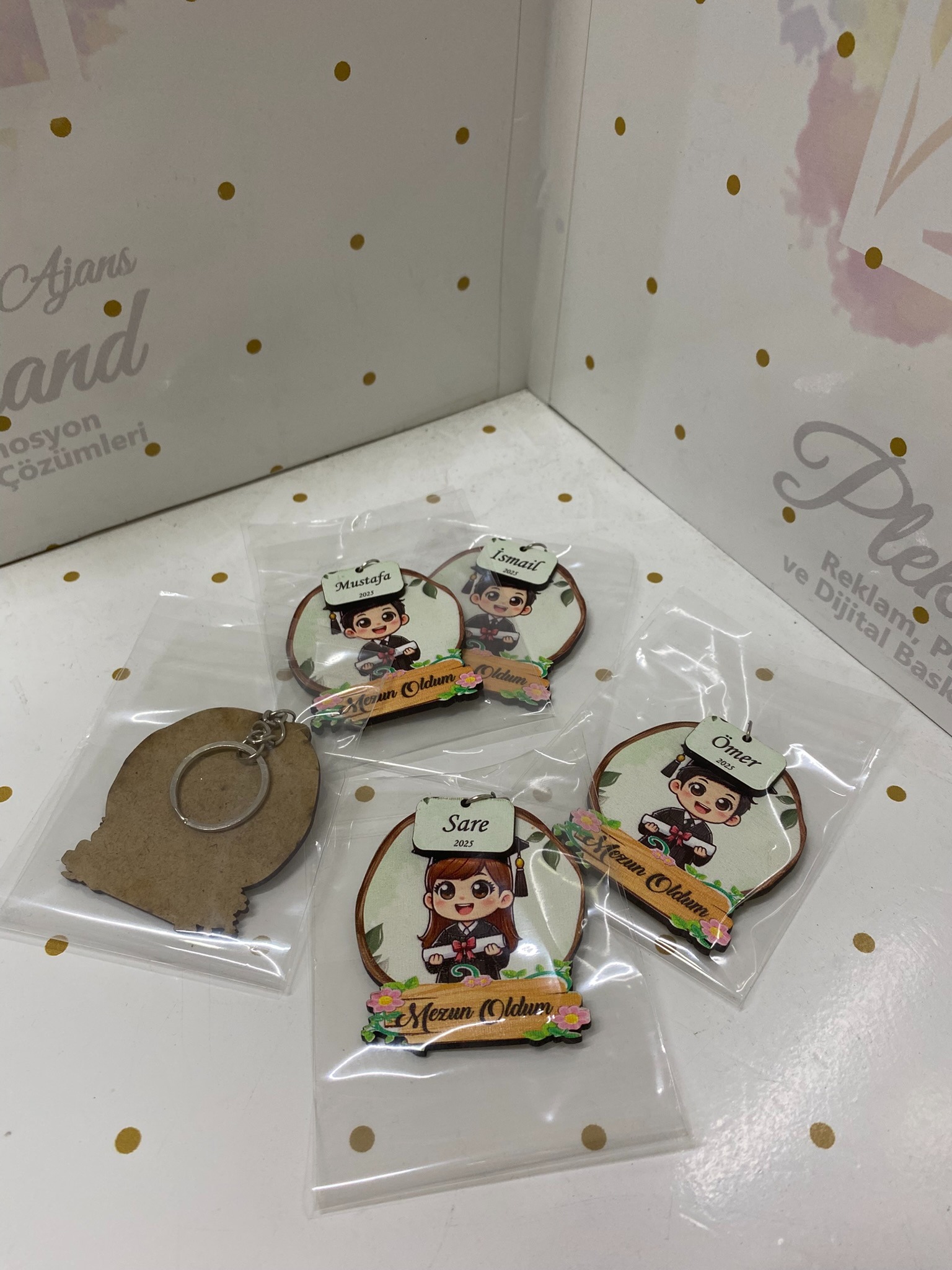 İsme Özel Anahtarlık - 10 Adet